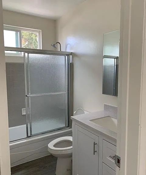 11718 Victoria Ave #1 — Photo 12