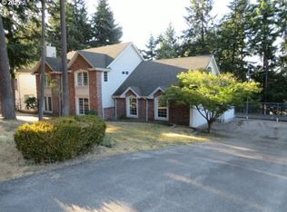 2728 Chambers St, Eugene, OR 97405