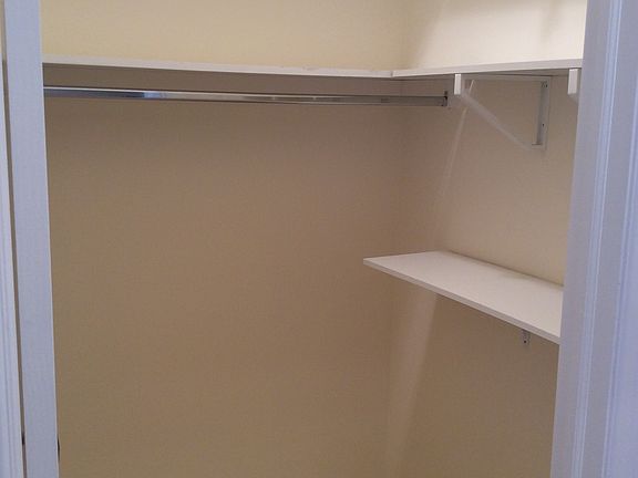 5th image of 14320 Hoover Ave #1ST