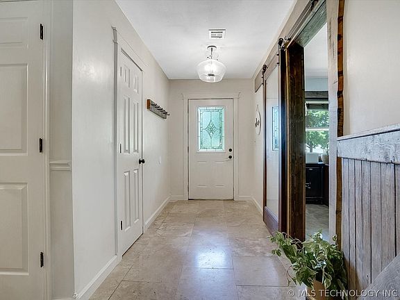 5th image of 20735 S Carefree Dr