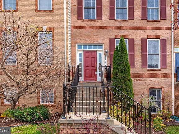 3rd image of 22207 Trentworth Way