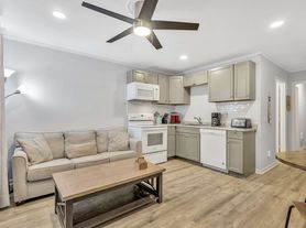 23 S Forest Beach Dr