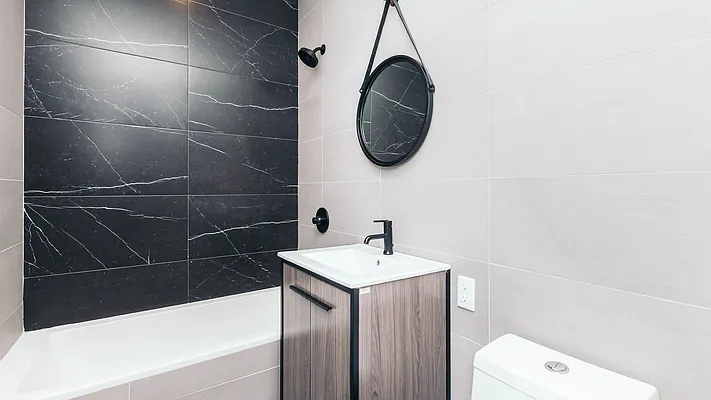 Rented by Nooklyn NYC LLC | media 36