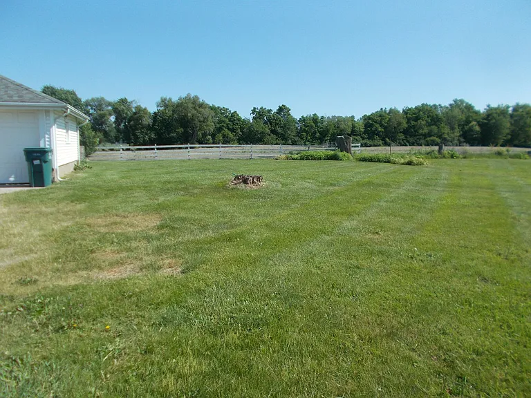 3611 Chester Blvd — Photo 32