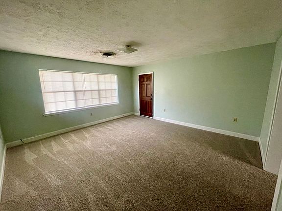 2nd image of 208 E Center St APT 2
