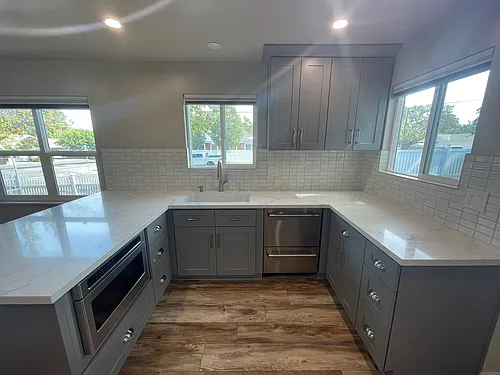 246 16th St Photo 1
