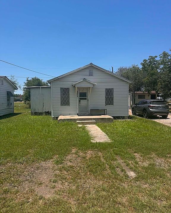 1st image of 2309 Roma St