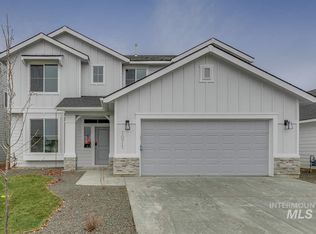 1071 E Tallinn St, Meridian, ID 83646