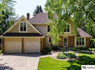 16521 Spring Cir, Omaha, NE 68130