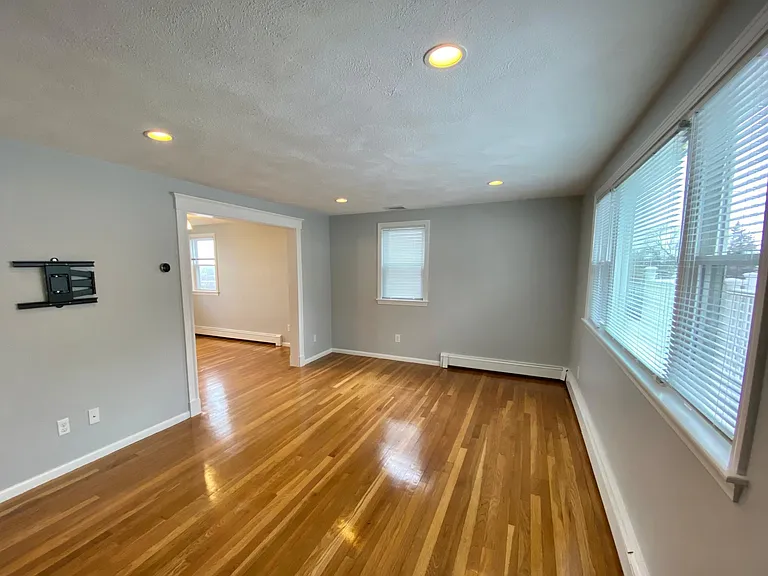 216 Palfrey St #216 — Photo 2