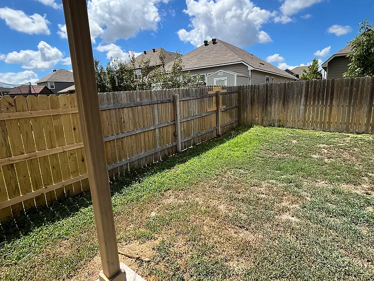 3009 Jackal Dr — Photo 35