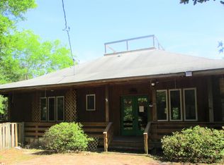 26 Hammock Cv, Eastpoint, FL 32328