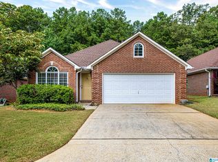 136 Brook Highland Cv, Birmingham, AL 35242