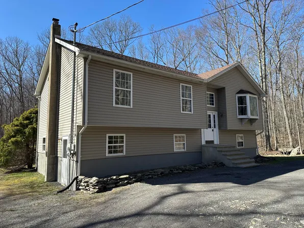 1240 Howeytown Rd, East Stroudsburg, PA 18302