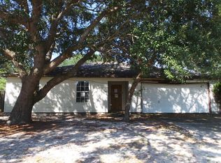 2035 Las Vegas Trl, Navarre, FL 32566