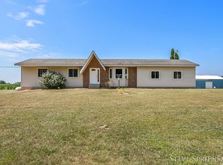 9411 64th Ave, Hudsonville, MI 49426