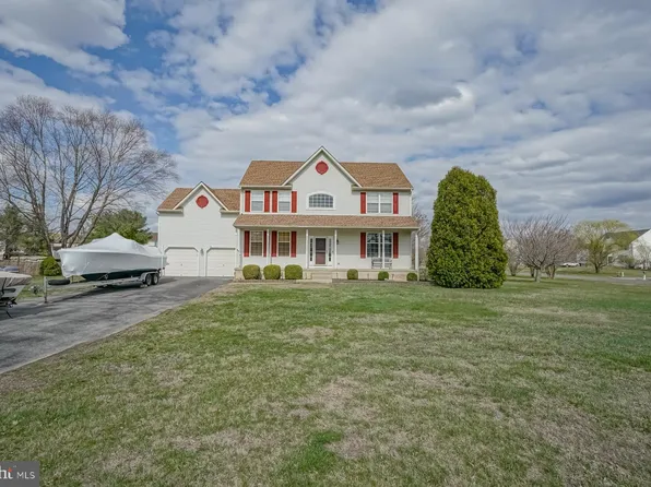 306 Briarwood Ln, Woolwich Township, NJ 08085