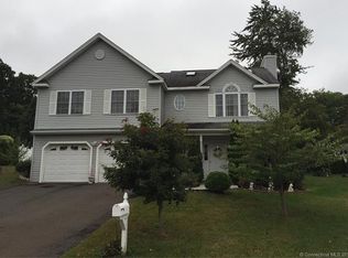 237 Heritage Dr, Waterbury, CT 06708