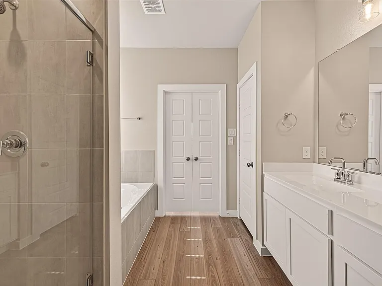 21630 Wave Hollow Dr — Photo 13