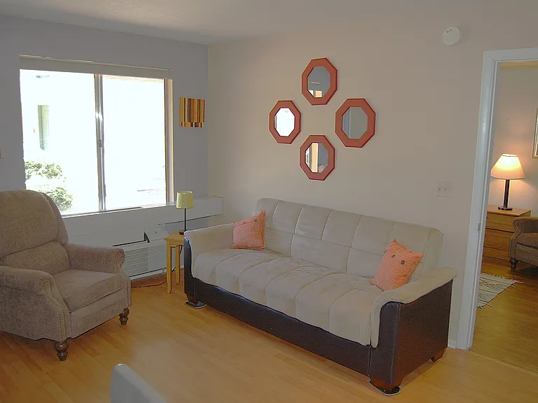 100 Pulsipher Ln #2105 — Photo 3