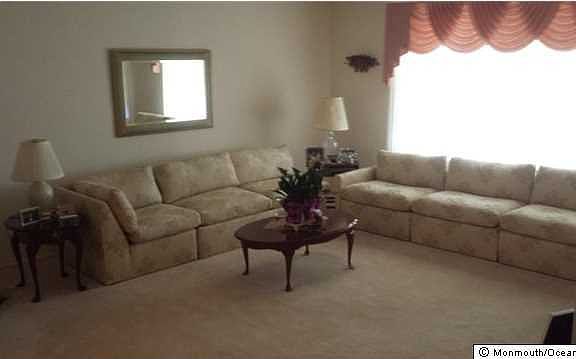 4th image of 552 Petunia Lane N
