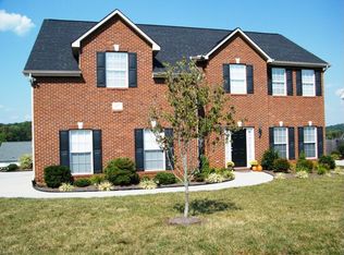 12917 Meadow Pointe Ln, Knoxville, TN 37934