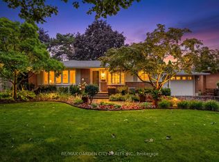 13 Preston Dr, Saint Catharines, ON L2M 1X4