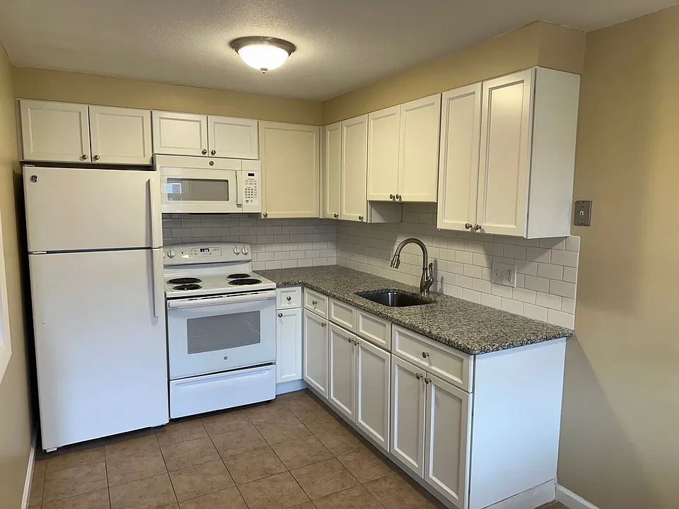 Notre Dame Apartments