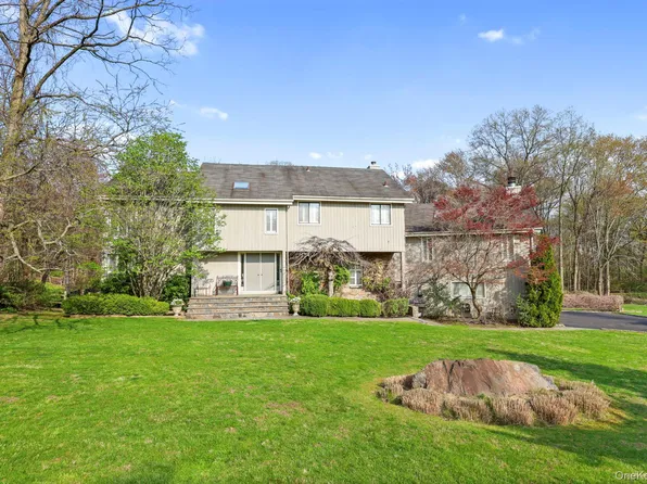 5 Deerfield Lane, Scarsdale, NY 10583