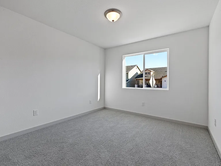 86 Cottage Ct — Photo 15