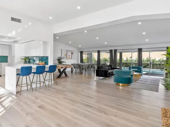 20411 NE 15th Ave, Miami, FL 33179