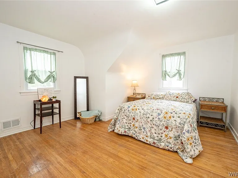 368 Grover Cleveland Hwy — Photo 22