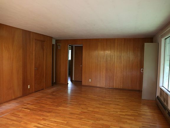 4th image of 13346 19th Ave NE