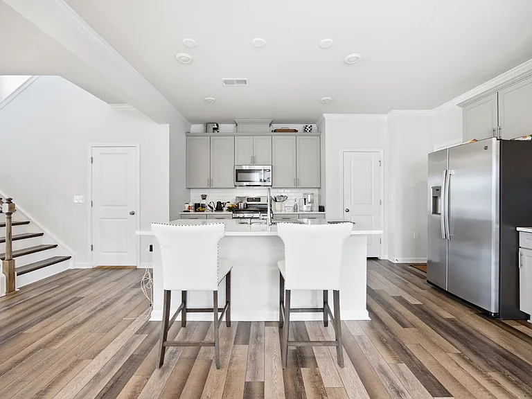5062 Kota St — Photo 13
