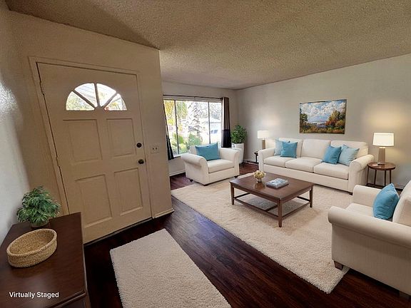 2nd image of 3805 Aspen Ln