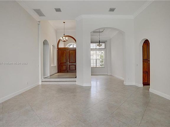 4th image of 10230 Key Plum St #10230
