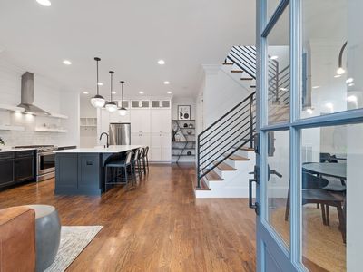 811 48th Ave N, Nashville, TN, 37209