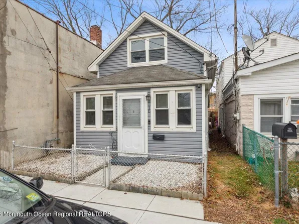 10 Randall Place, Keansburg, NJ 07734