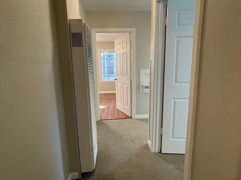 2613 Euclid Ave — Photo 7