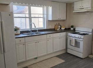 72 Stanton St APT 2, Dorchester Center, MA 02124