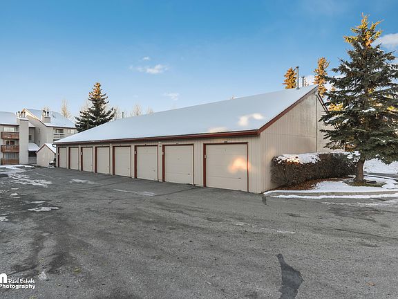 2nd image of 9715 Independence Dr Unit B208