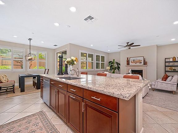 5th image of 4051 San Andres Way