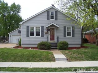 608 Illinois Ave, Waterloo, IL 62298