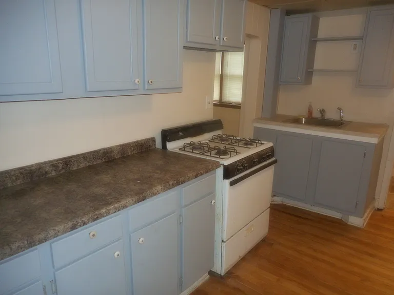 914 Armstrong Ave #1 — Photo 4