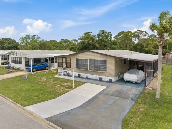 803 Tamarind Cir, Barefoot Bay, FL 32976