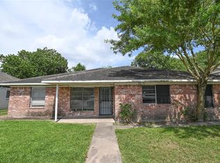 8111 Beech Cove Ln, Houston, TX 77072