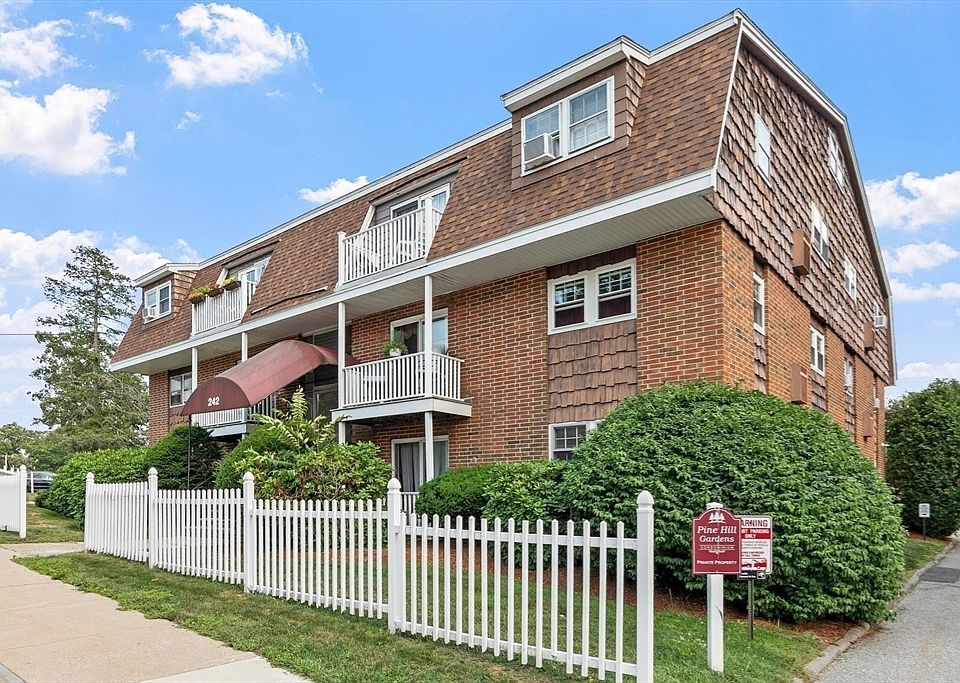 1st image of 242 Mount Vernon St APT 6