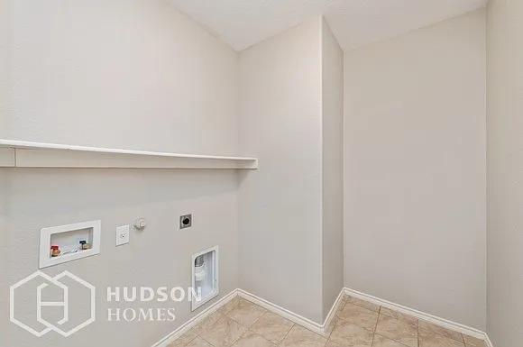 6265 Spokane Dr — Photo 25