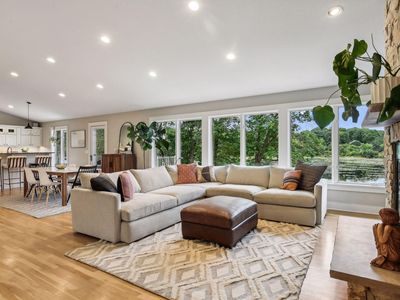 4680 Fatima Pl, Shorewood, MN, 55331