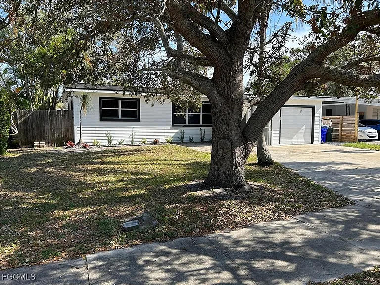 3835 Arlington St — Photo 33
